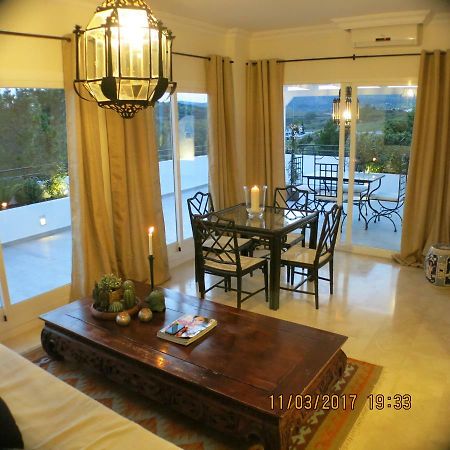 Apartamento Del Paraiso Естепона Екстериор снимка